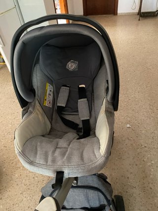Maxi-Cosi Stokke con Accesorios