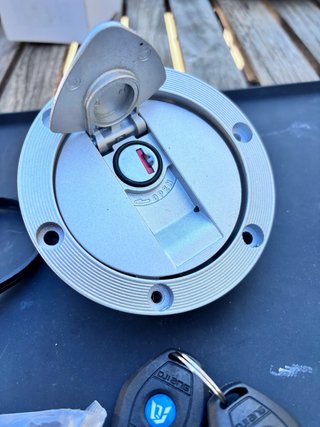 Tapa Tanque Gasolina QJ Motor / Benelli Nueva