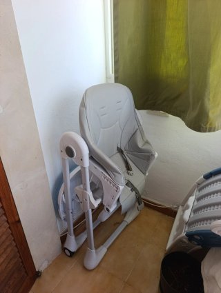 Trona para bebé plegable