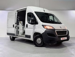 Peugeot Boxer Furgon BlueHDi 140 S&S 335 L2H2 103 kW (140 CV)