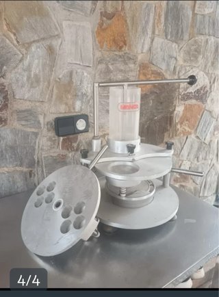 Máquina de hamburguesas Mainca