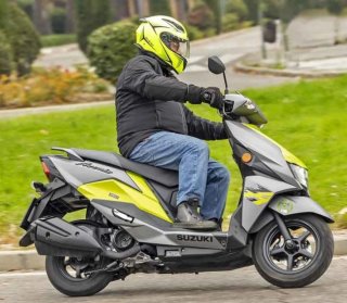 Suzuki Avenis 125