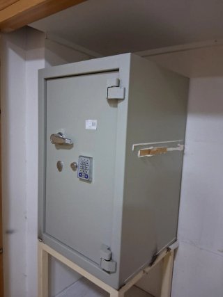 Caja Fuerte de Metal
