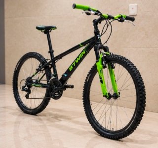 Bicicleta de Montaña B'Twin Negra y Verde