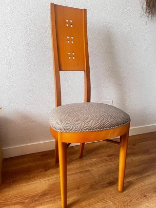 Sillas de comedor de madera