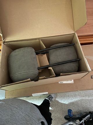2 Cabeceros de Asiento Renault nuevos