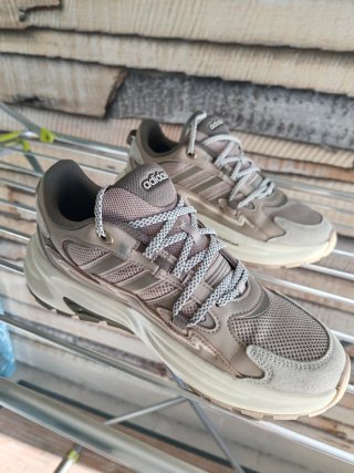 Zapatillas casual adidas talla 42