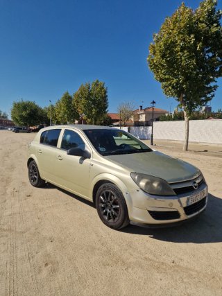 Opel Astra 2004