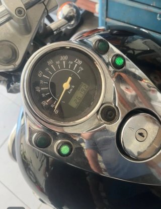 Suzuki Intruder 125