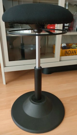 Taburete Ergonómico Regulable Negro