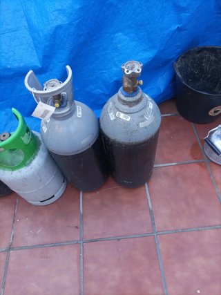 4 Botellas de CO2