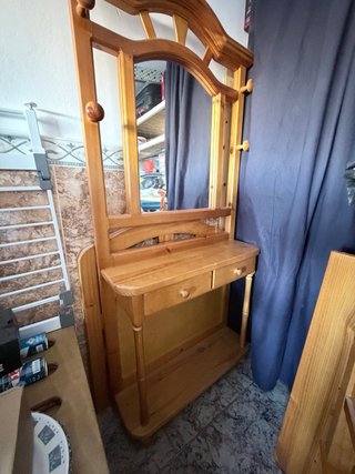Mueble recibidor con espejo de madera de pino