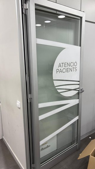 4 Puertas de Aluminio y Cristal