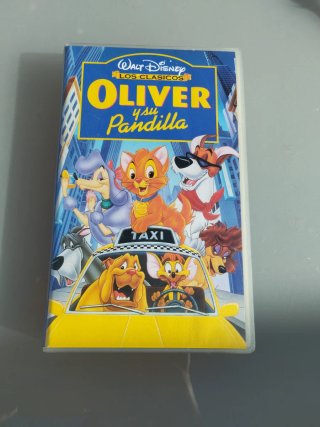 VHS Oliver y su Pandilla (Disney)
