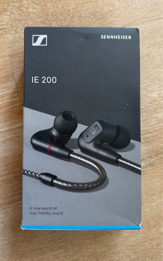 Auriculares Sennheiser IE 200