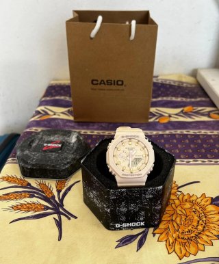 Reloj Casio G-Shock Beige