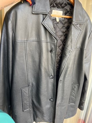 Chaqueta de Piel Negra