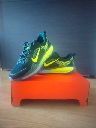 Zapatillas Running Nike Vomero 18