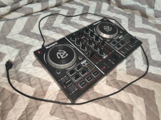 Controladora DJ Numark Party Mix
