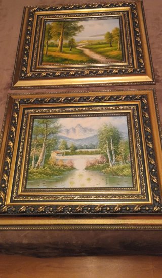 Set de 2 Cuadros al Óleo con Marco Dorado