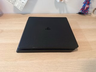 Consola PlayStation 4 (PS4) Negra