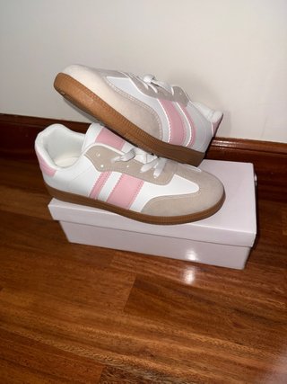 Zapatillas de vestir blancas y rosas talla 39*
