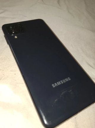 Móvil Samsung Negro