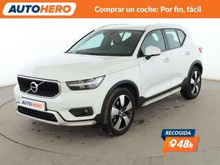 Volvo XC40 2.0 D4 Momentum AWD