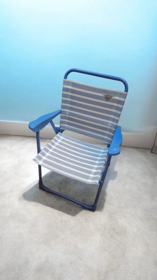 Silla Plegable de Playa Azul y Blanca