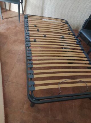 Cama eléctrica articulada