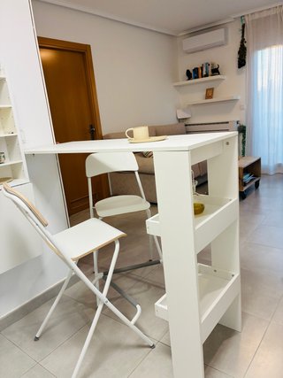 Mesa Alta de Cocina Tipo Barra Blanca