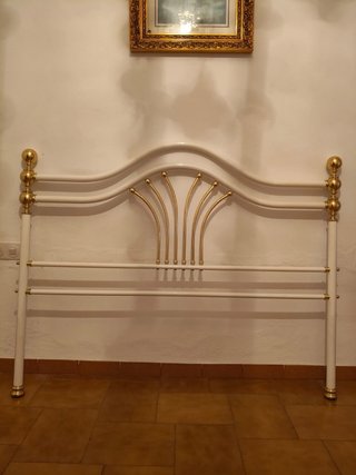 Cabecero de Cama 135cm Blanco y Dorado