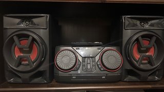 Equipo de Sonido LG