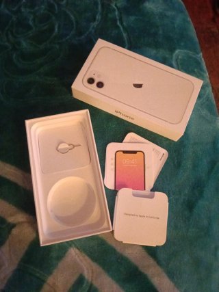 Caja de iPhone 11
