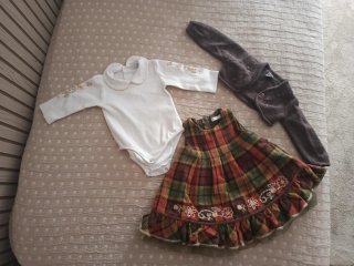 Conjunto Vestido, Bodi y Rebeca Bebé
