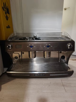 Usado Cafetera Profesional Expobar