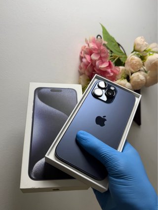 iPhone 15 Pro Max Azul