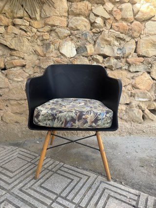 Sillones Negro con Patas de Madera 14 uds