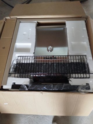 Barbacoa de gas Char-Broil 4 quemadores