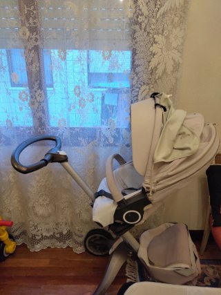 Carrito Stokke con Capazo y Silla
