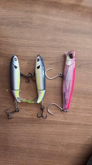 3 Señuelos de Pesca Sevendeb