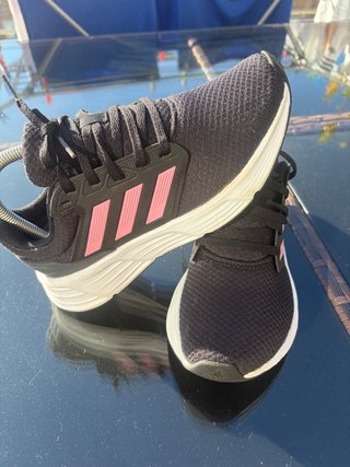 Zapatillas deportivas Adidas negras