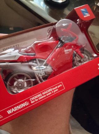Escala 1:12 Ducati 998s A ESTRENAR