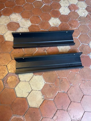 2 Estantes IKEA Mosslanda Negros