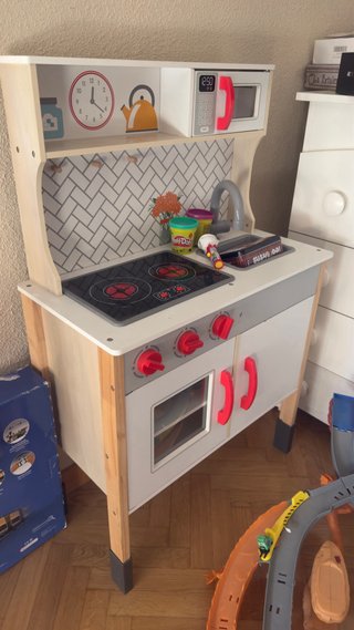 Cocinita de Juguete de Madera.
