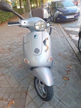 Vespa ET4 125cc