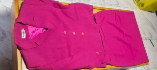Conjunto de Chaqueta y Falda Rosa Talla XS