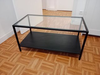 Mesa de Salón con Estructura Metálica
