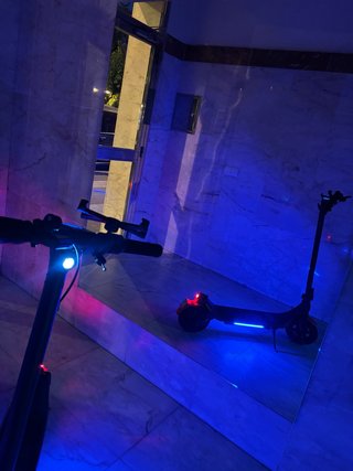 Patinete Eléctrico redbull racing 2Teen
