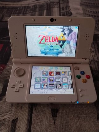 Nintendo New 3DS Blanca edición animal crossing